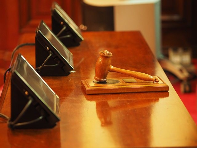 gavel in court